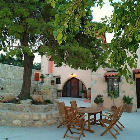 Mouri Villa Mourion  Екстер'єр фото
