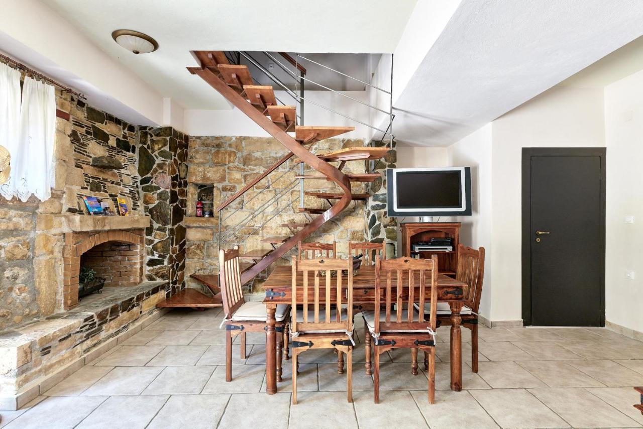 Mouri Villa Mourion  Екстер'єр фото