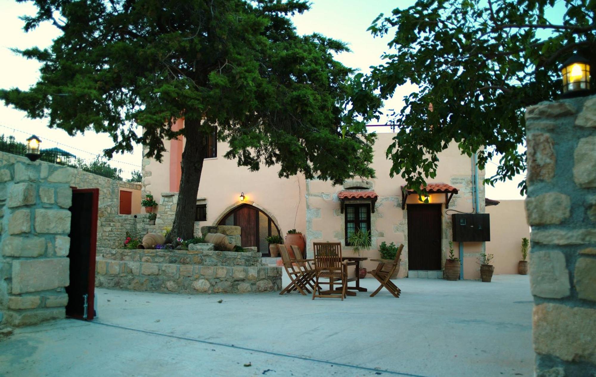 Mouri Villa Mourion  Екстер'єр фото