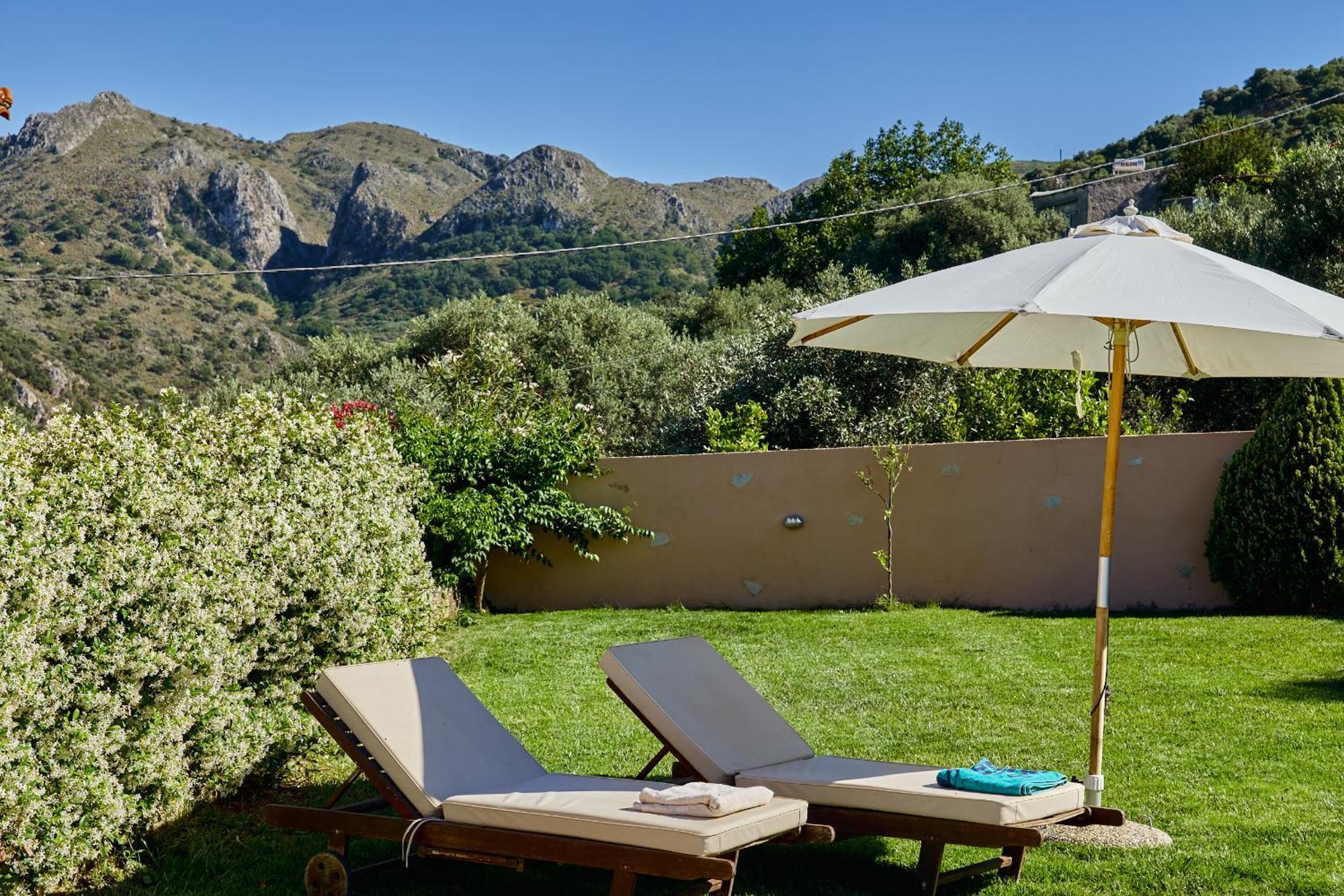 Mouri Villa Mourion  Екстер'єр фото