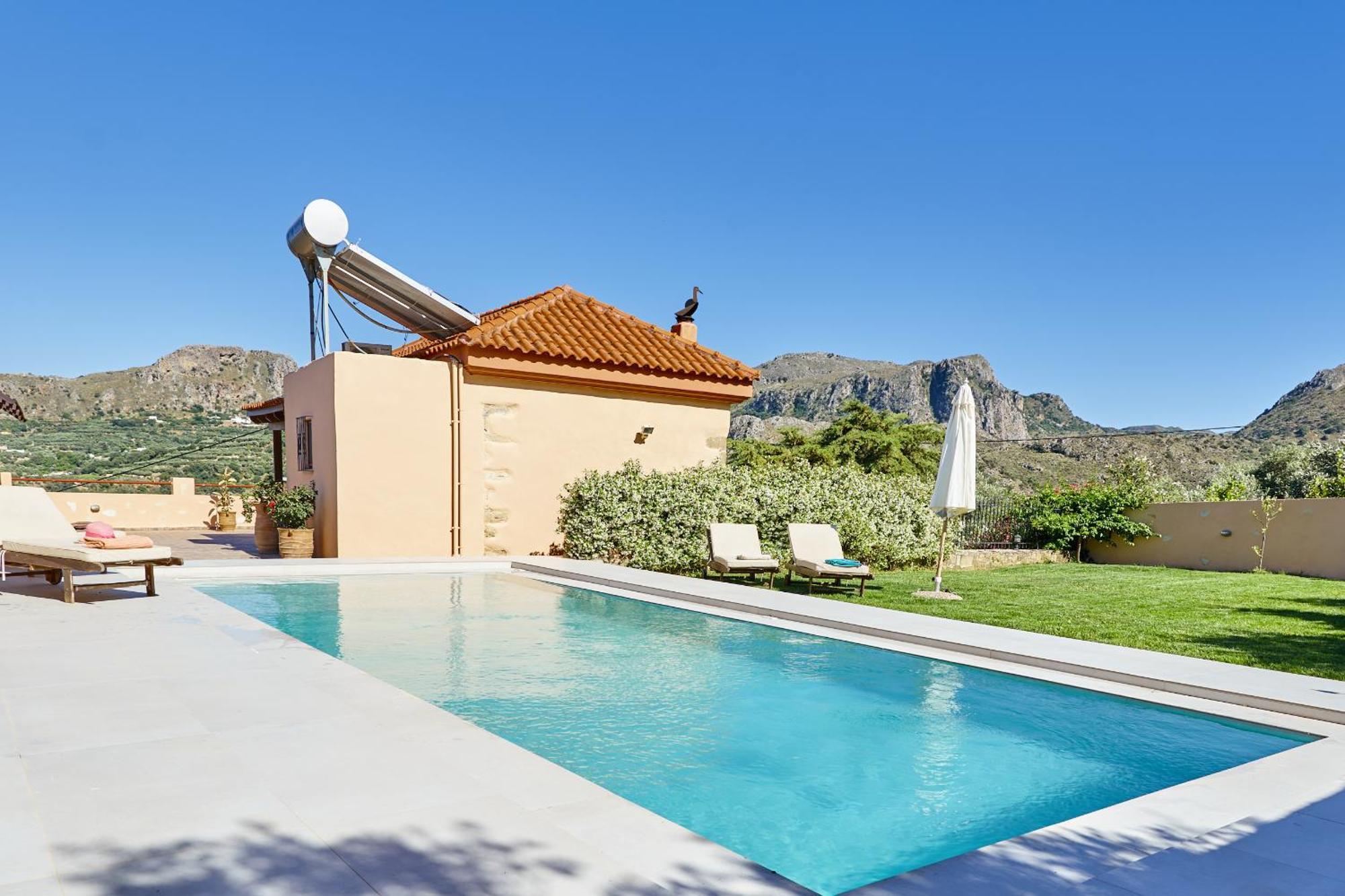 Mouri Villa Mourion  Екстер'єр фото