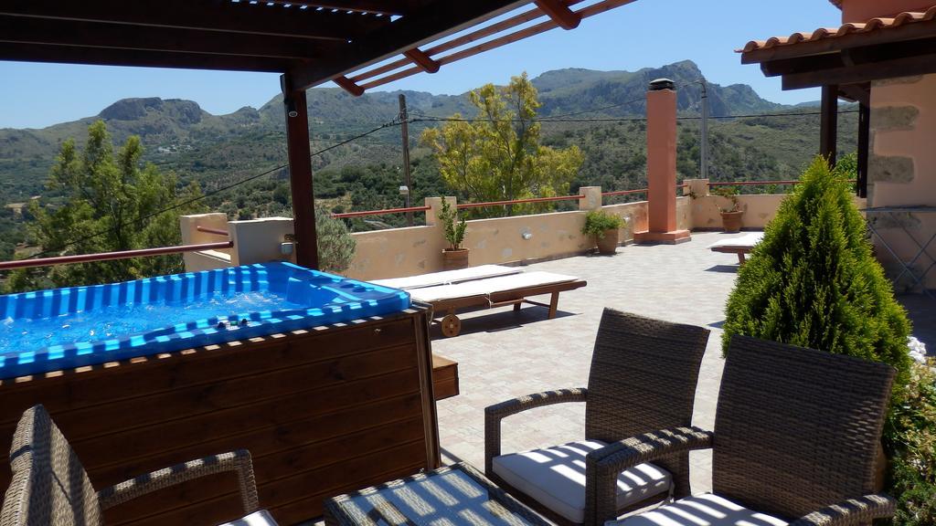 Mouri Villa Mourion  Екстер'єр фото